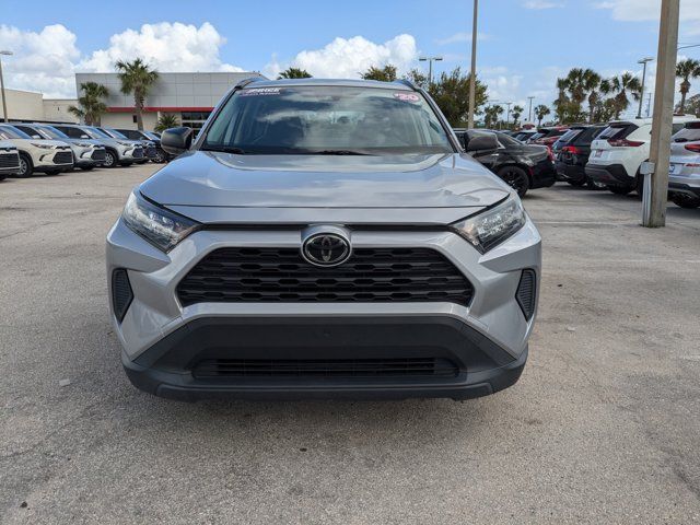 2020 Toyota RAV4 LE