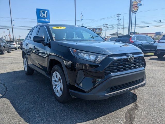 2020 Toyota RAV4 LE