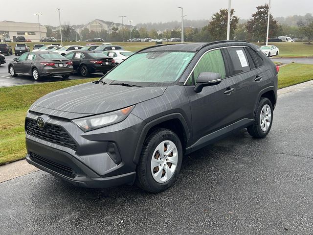 2020 Toyota RAV4 LE