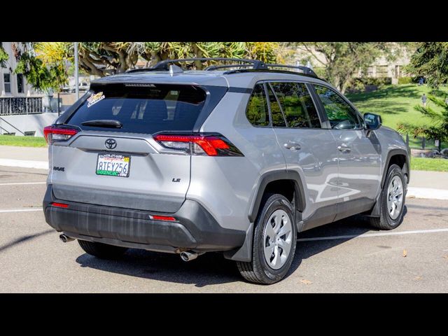 2020 Toyota RAV4 LE