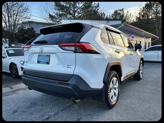 2020 Toyota RAV4 LE