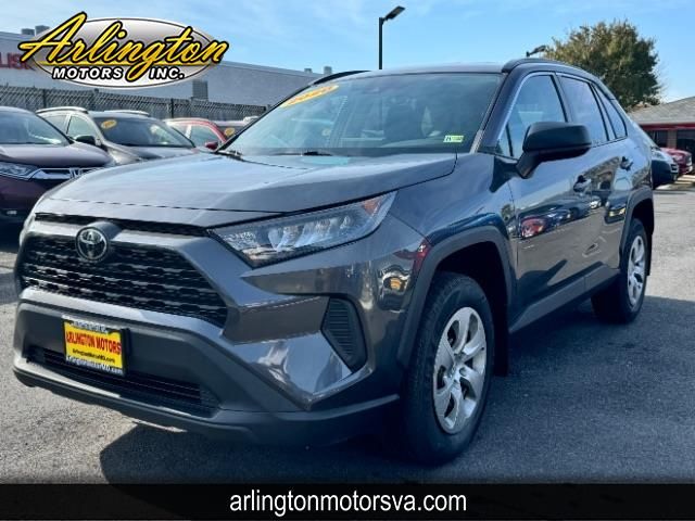 2020 Toyota RAV4 LE