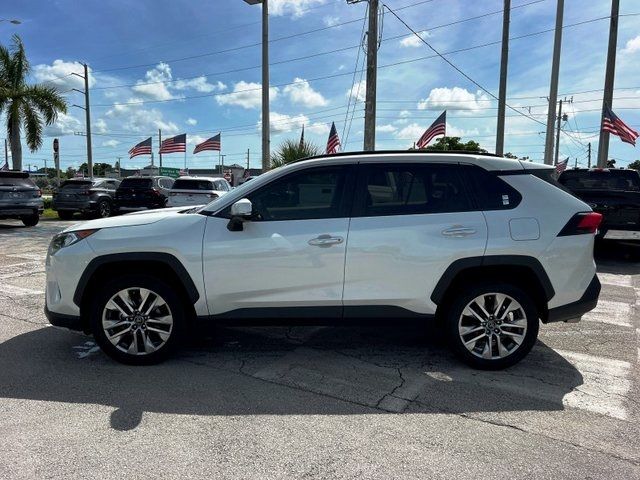 2020 Toyota RAV4 Limited