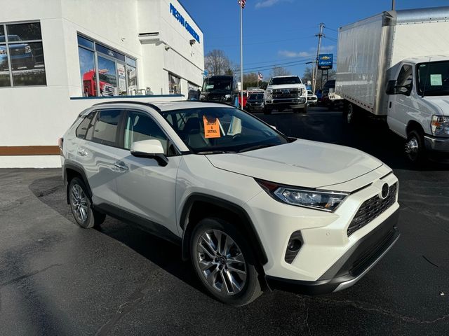 2020 Toyota RAV4 Limited