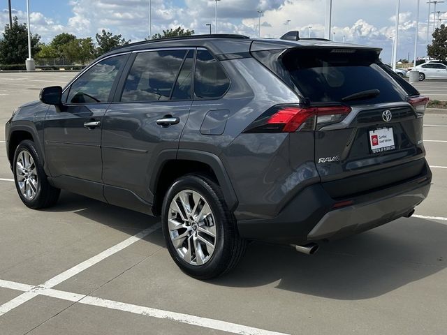 2020 Toyota RAV4 Limited