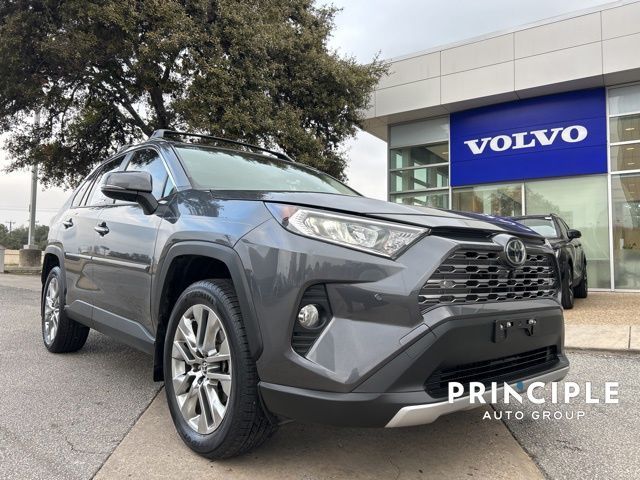 2020 Toyota RAV4 Limited