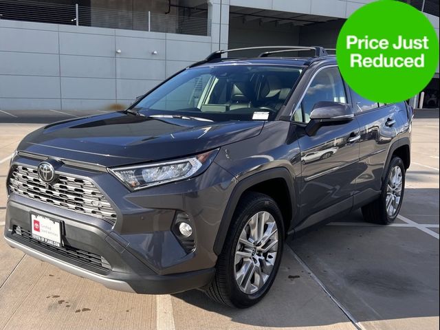 2020 Toyota RAV4 Limited