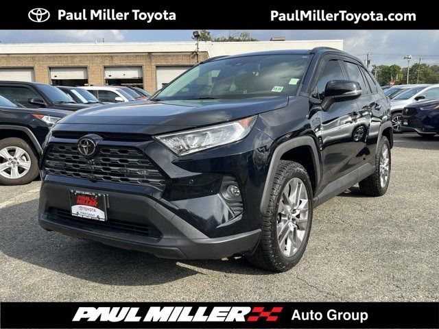 2020 Toyota RAV4 Limited