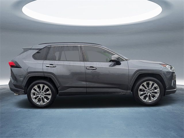 2020 Toyota RAV4 Limited