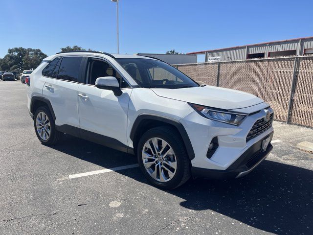 2020 Toyota RAV4 Limited