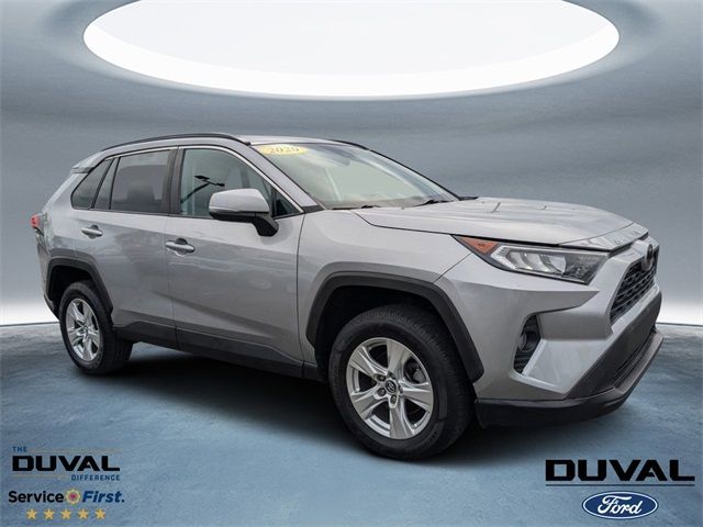 2020 Toyota RAV4 XLE