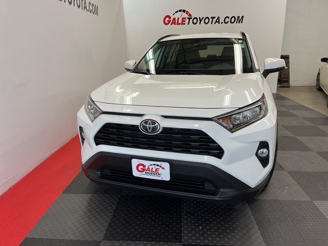 2020 Toyota RAV4 XLE