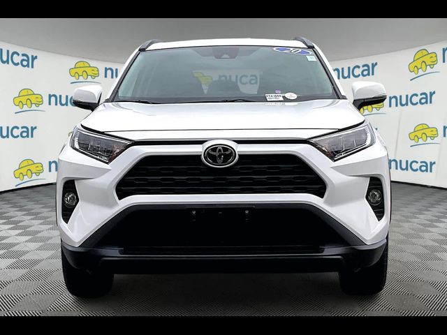 2020 Toyota RAV4 XLE