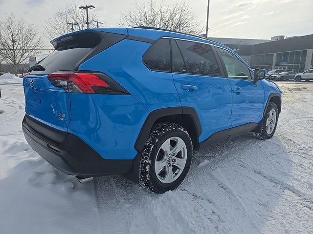 2020 Toyota RAV4 XLE