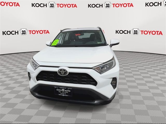 2020 Toyota RAV4 XLE