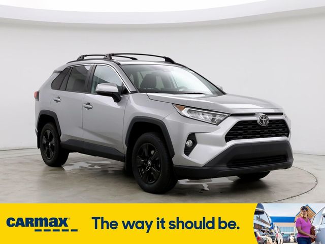 2020 Toyota RAV4 XLE