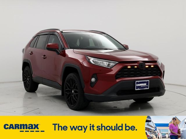 2020 Toyota RAV4 XLE