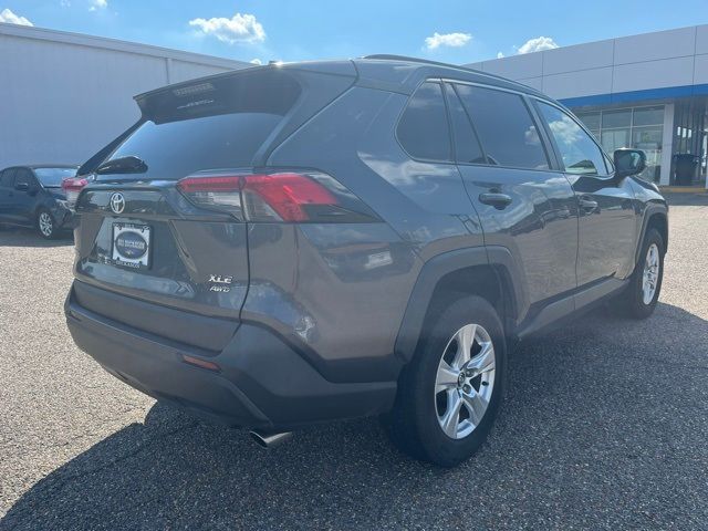 2020 Toyota RAV4 XLE