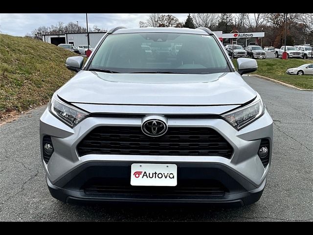 2020 Toyota RAV4 XLE