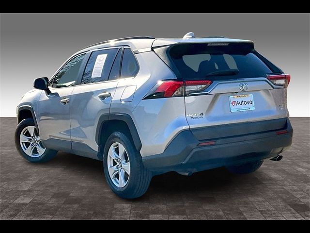 2020 Toyota RAV4 XLE