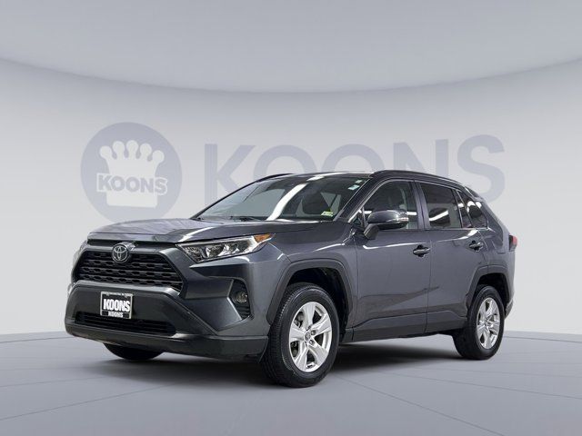 2020 Toyota RAV4 XLE