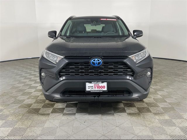 2020 Toyota RAV4 XLE