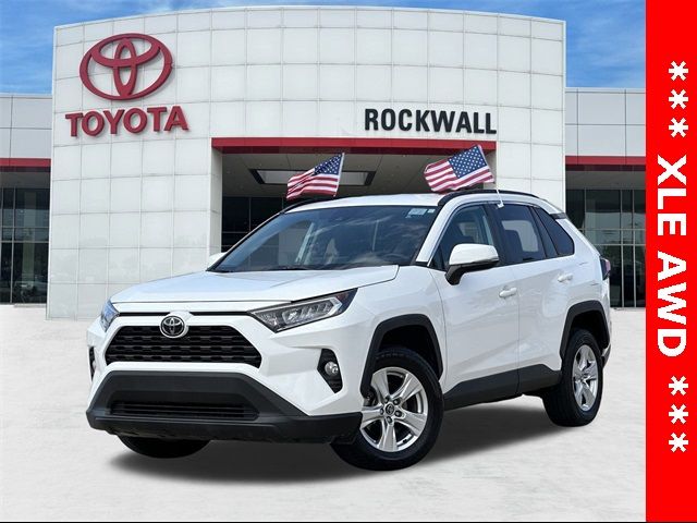 2020 Toyota RAV4 XLE