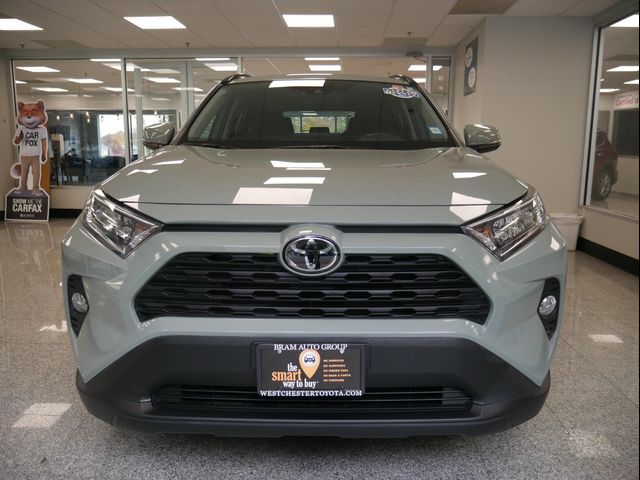 2020 Toyota RAV4 XLE