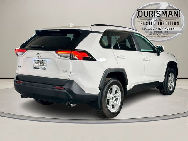 2020 Toyota RAV4 XLE