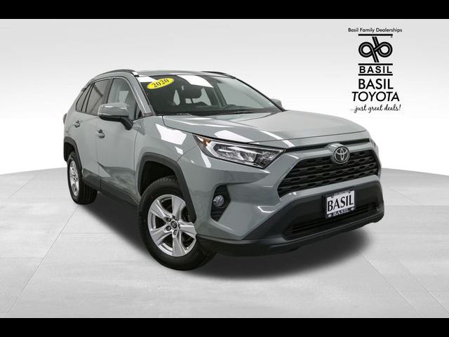 2020 Toyota RAV4 XLE