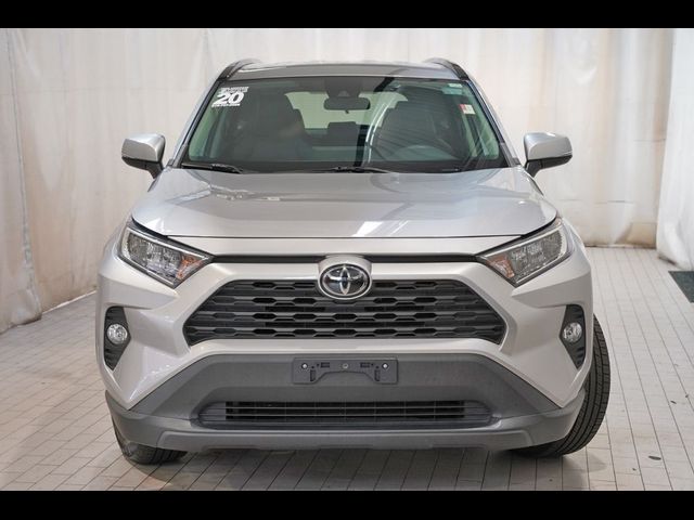 2020 Toyota RAV4 XLE