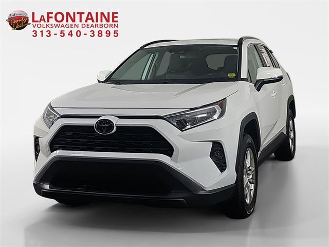 2020 Toyota RAV4 XLE