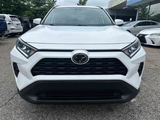 2020 Toyota RAV4 XLE