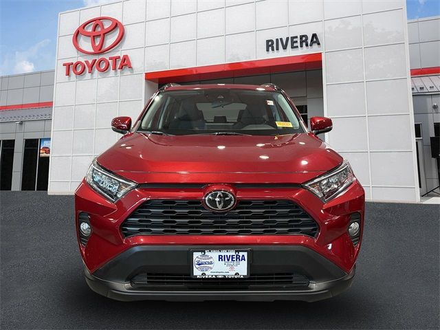 2020 Toyota RAV4 XLE