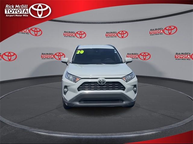 2020 Toyota RAV4 XLE