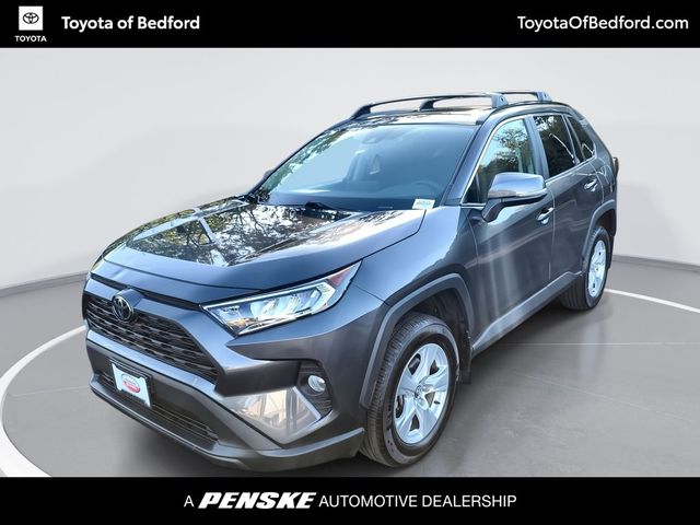 2020 Toyota RAV4 XLE