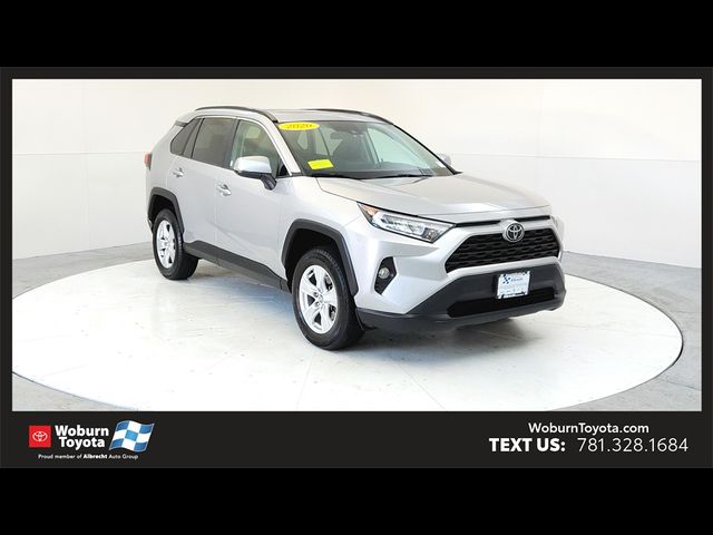 2020 Toyota RAV4 XLE