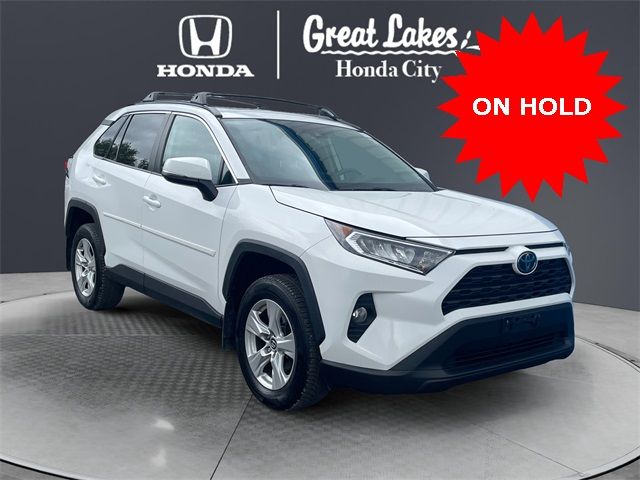 2020 Toyota RAV4 XLE