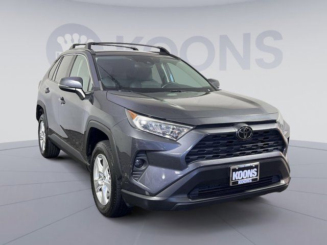 2020 Toyota RAV4 XLE