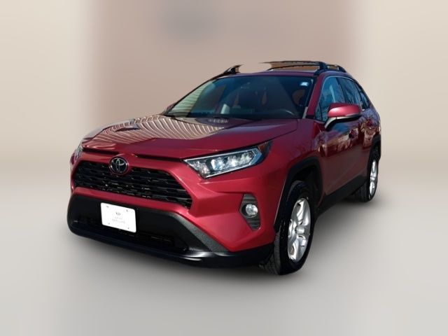 2020 Toyota RAV4 XLE
