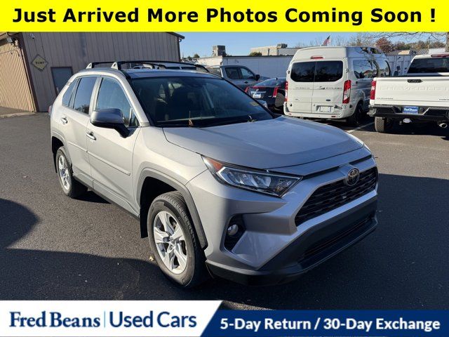 2020 Toyota RAV4 XLE