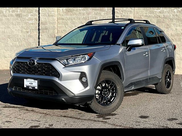 2020 Toyota RAV4 XLE