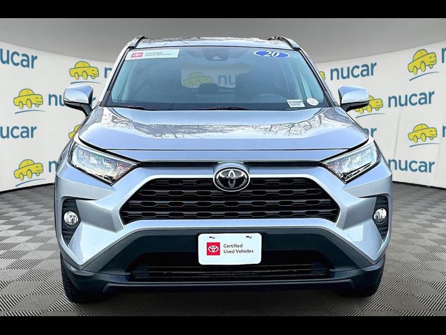 2020 Toyota RAV4 XLE