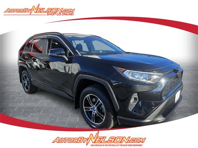 2020 Toyota RAV4 XLE