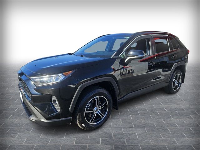 2020 Toyota RAV4 XLE