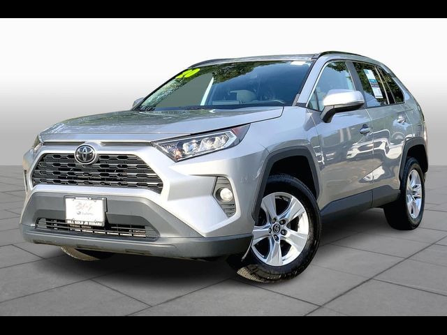 2020 Toyota RAV4 XLE