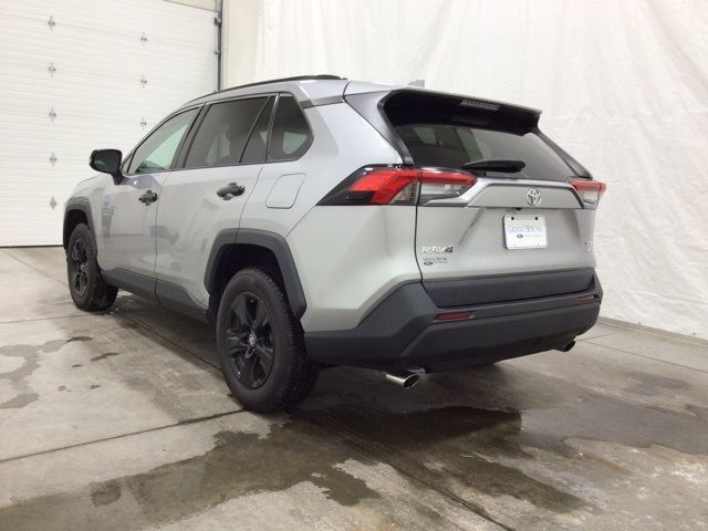 2020 Toyota RAV4 XLE