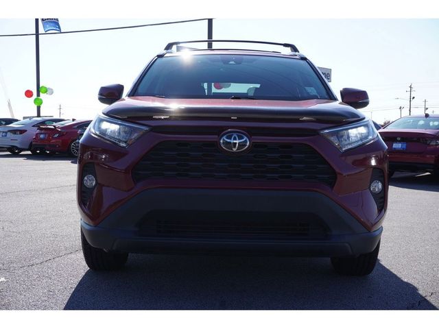 2020 Toyota RAV4 XLE