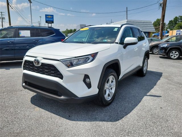 2020 Toyota RAV4 XLE