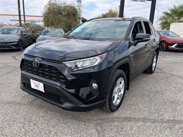 2020 Toyota RAV4 XLE